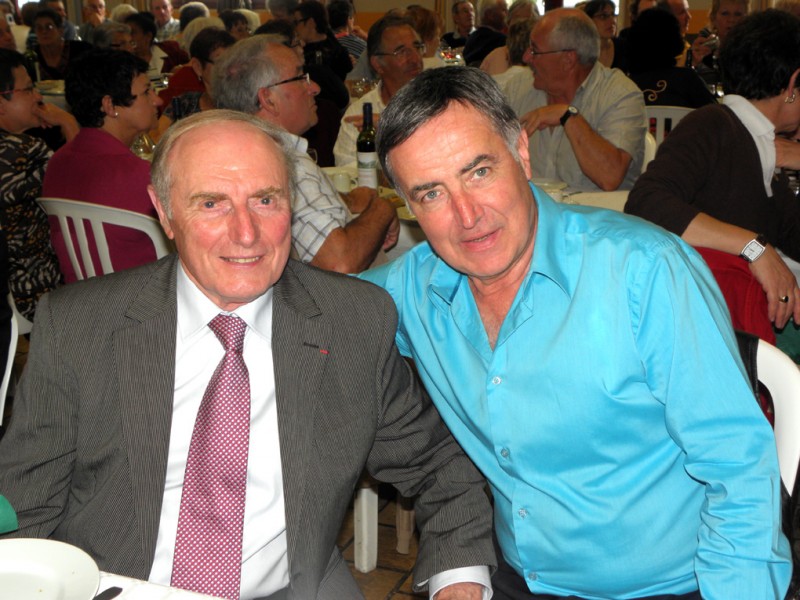 A l'occasion de la Fête Dieu(dimanche 6 Juin) dans sa maison natale(auberge Aguerria à Hélette) en compagnie de son ami André DARRIGADE.