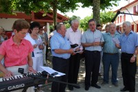 michel-etcheverry-en-chorale-procession-fete-dieu2